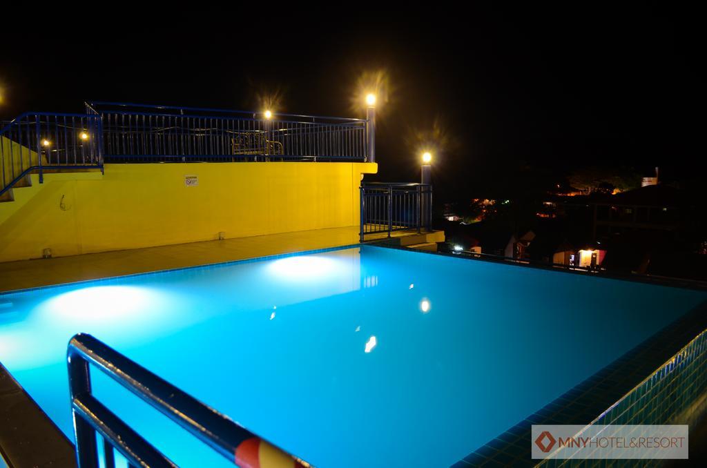 Mny Hotel & Resort Kampung Teluk Nipah Exterior foto