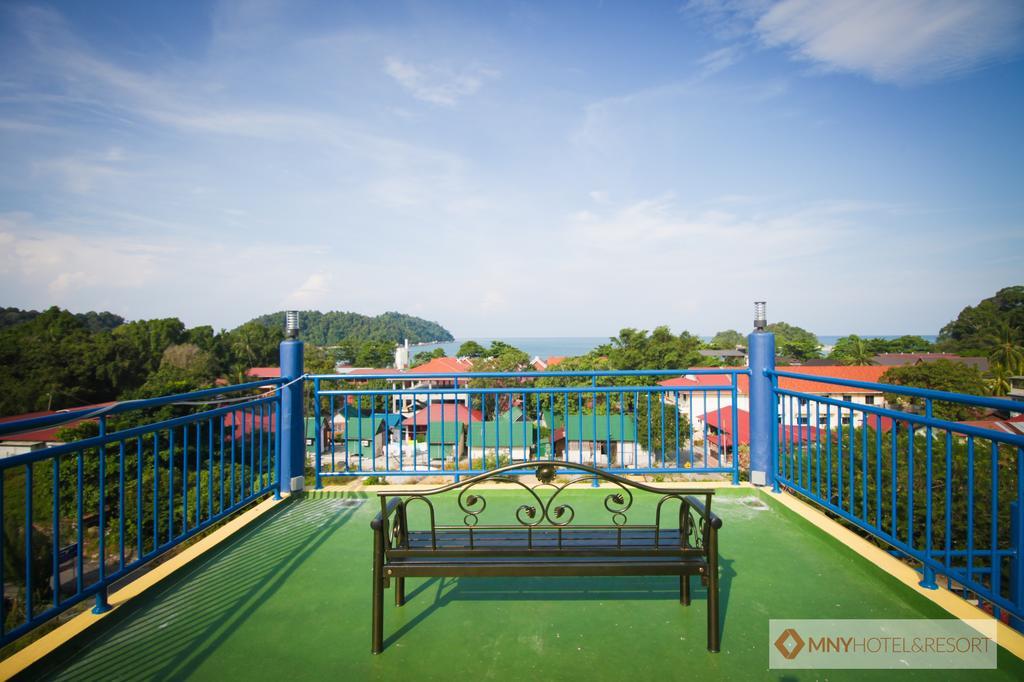 Mny Hotel & Resort Kampung Teluk Nipah Exterior foto