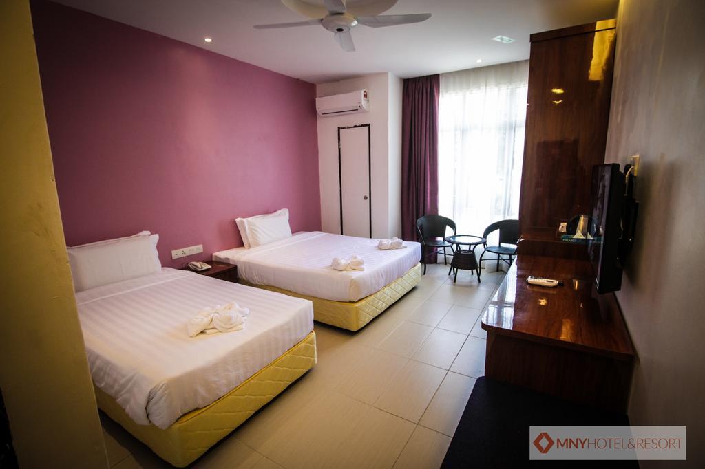 Mny Hotel & Resort Kampung Teluk Nipah Exterior foto